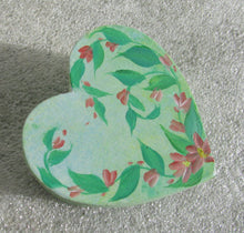 Load image into Gallery viewer, Heart shaped trinket box - Hand Painted

