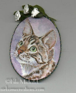 Pet Portrait on ornaments.